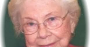 Eleanor Oakley's Instagram, Twitter & Facebook