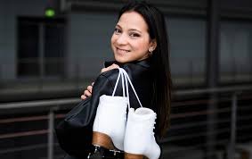 Alles was zählt"-Neuzugang Shaolyn Fernandez alias Charlie: Nur eine Person weckt ihr Interesse!