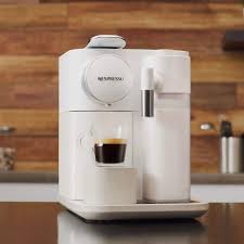 With the milk frothing technology of lattissima+, nespresso has mastered the art of pairing the. Gran Lattissima Fresh Vitality White Nespresso Capsule Machine By Delonghi Linen Chest
