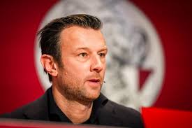 Ajax benadrukt: eerst nieuwe technisch directeur, dan nieuwe trainer
