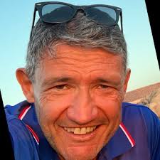 awesome pic from 'manhattanhenge' yesterday 📸: peter wang