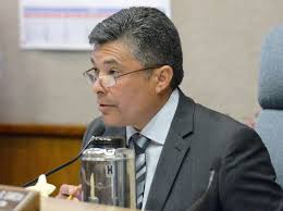 Irwindale to hire former councilman, school teacher as next city manager