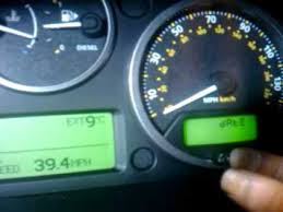 How To Reset Service Light Or Indicator On Landrover Freelander 2 Youtube