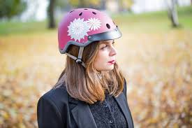 sawako furuno stylish cycling helmet hanabi red www sawakofuruno com i 2020 sykkel