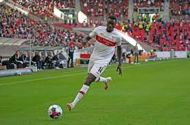 Silas wamangituka, 21, from dr congo vfb stuttgart, since 2019 right midfield market value: Jubel In Berlin Der Vfb Hat Erneut Ein Auswartsspiel Gewonnen Stuttgarter Zeitung