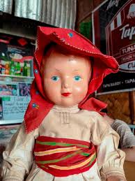 I decided to restyle my LOL OMG Speedster doll and here's a short video  from the process 😊 What do you think? Does she look better now?