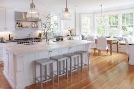 Elite kitchens' kitchen laminate is available in a wide range of patterns, colors and textures. 20 Gorgeous Examples Of Wood Laminate Flooring For Your Kitchen