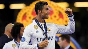 Toni kroos embarrasses ronaldo in real madrid training. Toni Kroos Every Team Needs A Cristiano Ronaldo