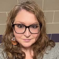 We are very excited to add Rae Dixon MS., MFS (PhD Candidate) to our team!  Rae is our new Director of Marketing and when you meet her you will  understand why she