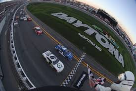 Последние твиты от nascar (@nascar). Closest Nascar Finish In History 000 Seconds Video Racing News Nascar Nascar Cup Series Daytona International Speedway
