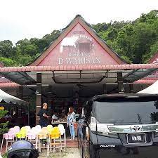 Atrašanās vietu kartē restoran d'warisan. Highly Recommended Variety Of Foods Local Cuisine Very Delicious For Those Who Loves Local Food This Is The Place Picture Of D Warisan Restaurant Lumut Tripadvisor