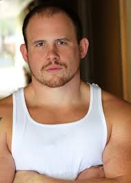 Travis Powers's Instagram, Twitter & Facebook