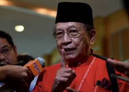 Yb senator tan sri dato' seri utama dr. Umno Serah Nama Cabar Rais Di Dewan Negara Minda Rakyat