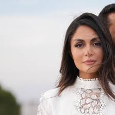 همین کم مونده زیر خواب های حکومتی زر زر کنن.