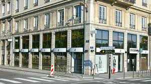 Maybe you would like to learn more about one of these? Les 40 Ans Des Salons De Coiffure Jacques Dessange A Lyon