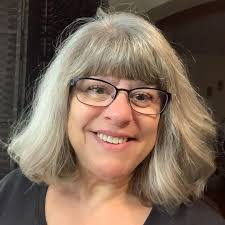 Heidi Holz's Instagram, Twitter & Facebook