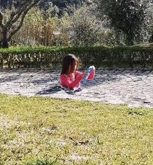 After reading this blog and numerous other internet resources we decided to tackle removal of about 550sf 20×20 ceramic tile over concrete floor. Reddit Users Left Baffled Over Optical Illusion Of Girl Stuck In Concrete Daily Star