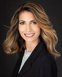 Nichole Kent's Instagram, Twitter & Facebook