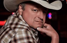 Mike Preslar's Instagram, Twitter & Facebook