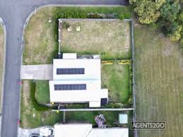 Ryan Gent — Reviews & Property Sales