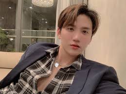 Chàng trai bị đuổi vì học kém trở thành chủ 4 trung tâm tiếng Hàn