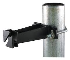 Electric fencing insulators allow you to fasten electrified wire, polywire, tape or rope to posts corner insulators are vital in providing insulation but also help to create tension in the fence. Dare 3359 10 Electric Fence Insulator For Chain Link Post Black 10 Pk Quantity 1