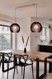 je hanglamp altijd op de juiste plek lampen in woonkamer huis interieur eetkamer lamp design