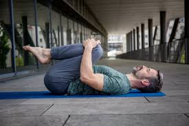 Sunspark yoga in orange is a friendly, family owned, independent, community focused yoga, pilates & meditation studio located in the heart of the old towne orange historic district. Online Yoga Workshop Ein Besinnliches Und Yogaleichtes Weihnachten Yogaleicht De Yoga Workshops Und Yogareisen