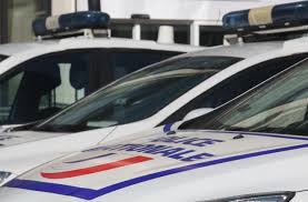 Ici, vous pouvez chercher les informations dont vous avez besoin sur le site de notre entreprise funéraire quant à nos rédacteurs d'avis de décès pour la dépêche du midi. Nimes Un Mort Et Trois Blesses Dans Une Fusillade Le Parisien