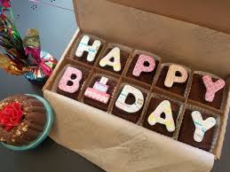 Happy B Day Brownie Message In 2020 Brownie Packaging Birthday Brownies Dessert Packaging