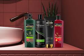 هل تشعرين باليأس بسبب شعرك الجاف والمتطاير؟ Best Tresemme Shampoos Hotdeals360