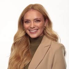 Church overflows for MSU victim Arielle Anderson's candlelight vigil