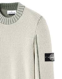 Crew neck sweater made with double knit construction. 547b4 Ice Knit Thermo Sensitive Yarn Sweater Stone Island Men Official Online Store