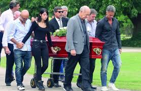 Nazareno sabatini sabatinelli, maria martinez (born sabatini sabatinelli) and 5 other children. El Dolor De Los Sabatini Gente Online