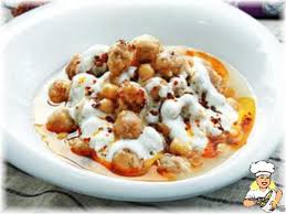 Selam arkadaşlar iftar saati yaklaşırken nefis bir çorba tarifimiz var. Ogmac Corbasi Lezzetler Com