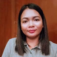 Most planting failures start before the first hole is dug. Choosing a  species that doesn't match soil, climate, or available space guarantees  long-term problems. Always match the tree to the site not