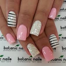 Pink Black And Glitter Nails Instagram Photo By Botanicnails Nail Nails Nailart Kuku Lucu Desain Kuku Seni Kuku