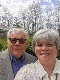 Jeannie Mead's Instagram, Twitter & Facebook