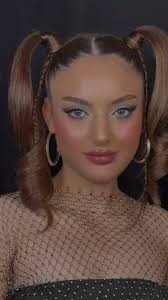 Make up by me @roza.beauty91 , Hairstylist @steve.radi , @allure_for_beauty  , Photographer @ftoshalketab