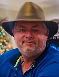 Lynn Carnahan's Instagram, Twitter & Facebook