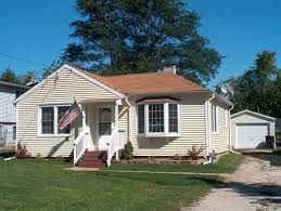 The houses have been listed by estate agents who can be contacted using the. 2 Bedroom House For Rent In Bristol Wi Near Lake Benet