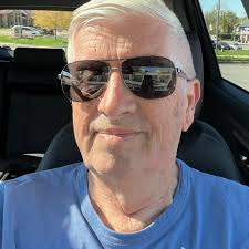 Kansas in the studio, 1976 This is the classic lineup that produced the  first seven studio albums and one live album. This lineup lasted from  mid-1973 to October 1981. Kerry Livgren –