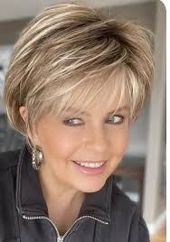 Lynnette Turner's Instagram, Twitter & Facebook