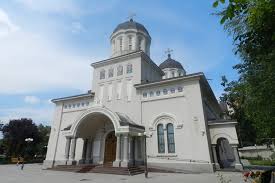 Catedrala adormirea maicii domnului biserica romano catolică biserica reformată cladirea centrului de cultură și artă sălaj fântâna cu îngerași statuia wesselényi muzeul județean de istorie și artă muzeul de artă ioan sima zalău obiective turistice din judetul sălaj complexul arheologic porolissum Biserica Adormirea Maicii Domnului Giurgiu Ghid Turistic Audio