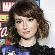 Milana aleksandrovna vayntrub is an uzbek american actress, comedian, writer, and producer who is known for playing the character lily adams in a series of at&t television commercials. Milana Vayntrub Bio Age Net Worth Salary Height Single Nationality Body Measurement Career