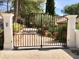 Portail fer 3m leroy merlin. Portail Aluminium Battant Plein Avec Motorisation Enterree A Proximite Des Pennes Mirabeau Vente Et Pose De Portails Automatiques Proche Marseille Abd Automatismes