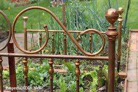 Vintage garden art, rusty junk and succulents in unique planters. 29 Rusty Garden Junk Art Ideas Empress Of Dirt