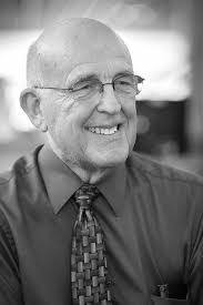 2 crashes kill 2 at LV airport