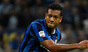 El futbolista colombiano fredy guarín fue ingresado con lesiones leves a una clínica después de protagonizar una riña en el área metropolitana de la ciudad de medellín en la que tuvo que. Fredy Guarin Esta Cerca De Jugar Con El Vasco Da Gama Rcn Radio