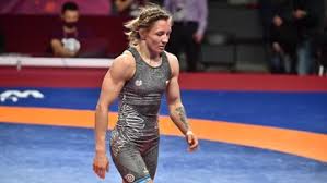 Zawodnik pokonał w finale szymona szynkiewicza przez tko. Xxikseckjw M6m